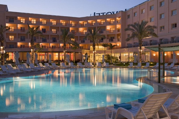 فندق نوفوتيل 6 اكتوبر