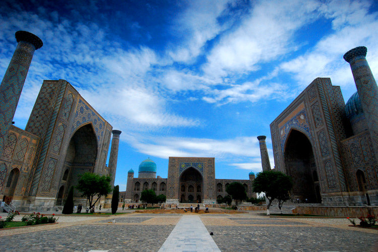  أوزبكستان بلد السياحة الإسلامية المنسية